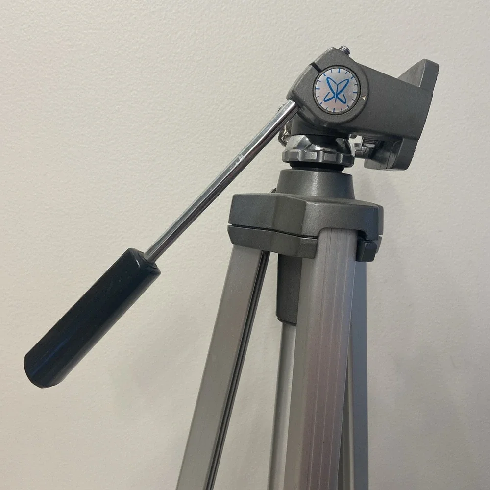 Sears Roebuck 8464 Tripod Aluminium Heavy-Duty Channel‎ Leg Solid Extends 57